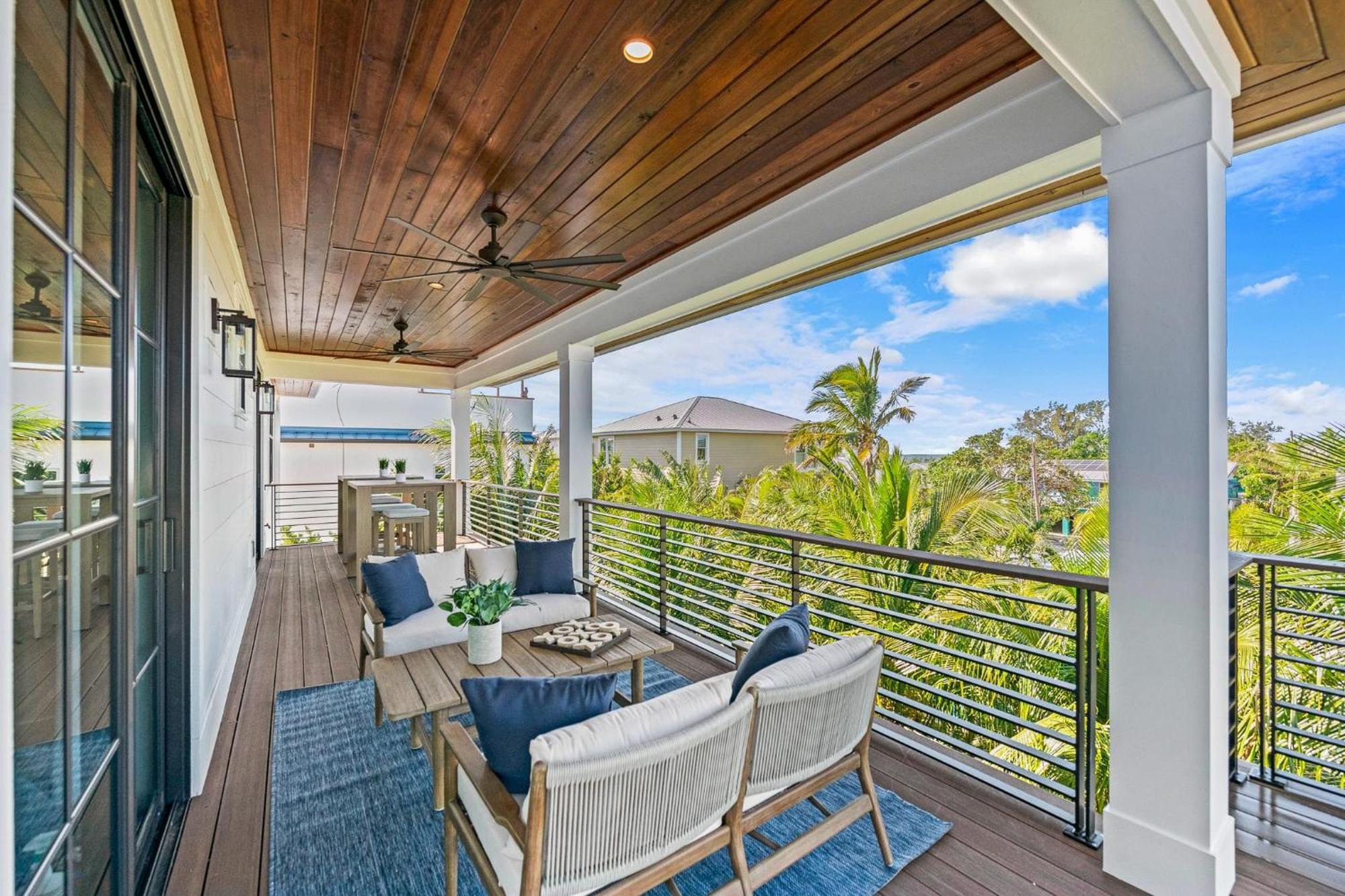 Fine And Sandy Anna Maria Exterior photo